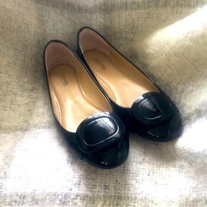Michael Kors size 7.5 polished black ballet flats
